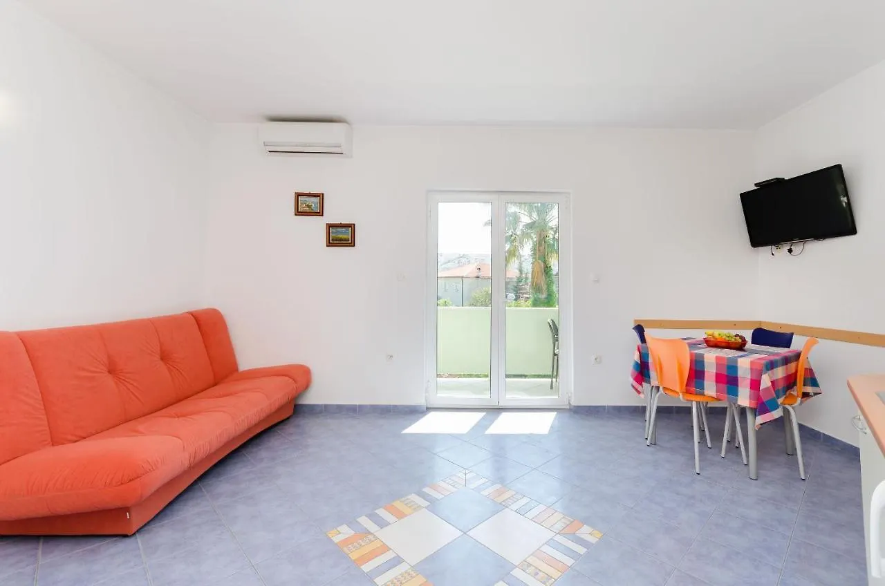 Apartments Ruzica M Lopar 0*,  Croatia